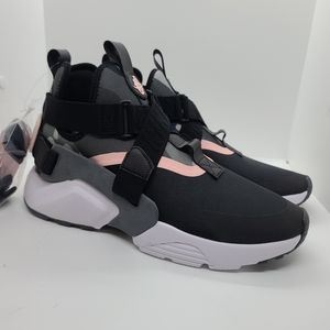 Nike Air Huarache City Running Womens Size 9 Shoes